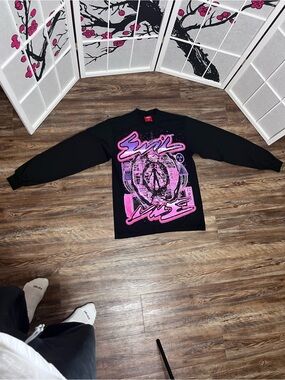 Evil Vice Black Graphic Long Sleeve Tee with Pink Neon Design - New w Tags